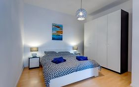 Apartment With Stunning Seaviews